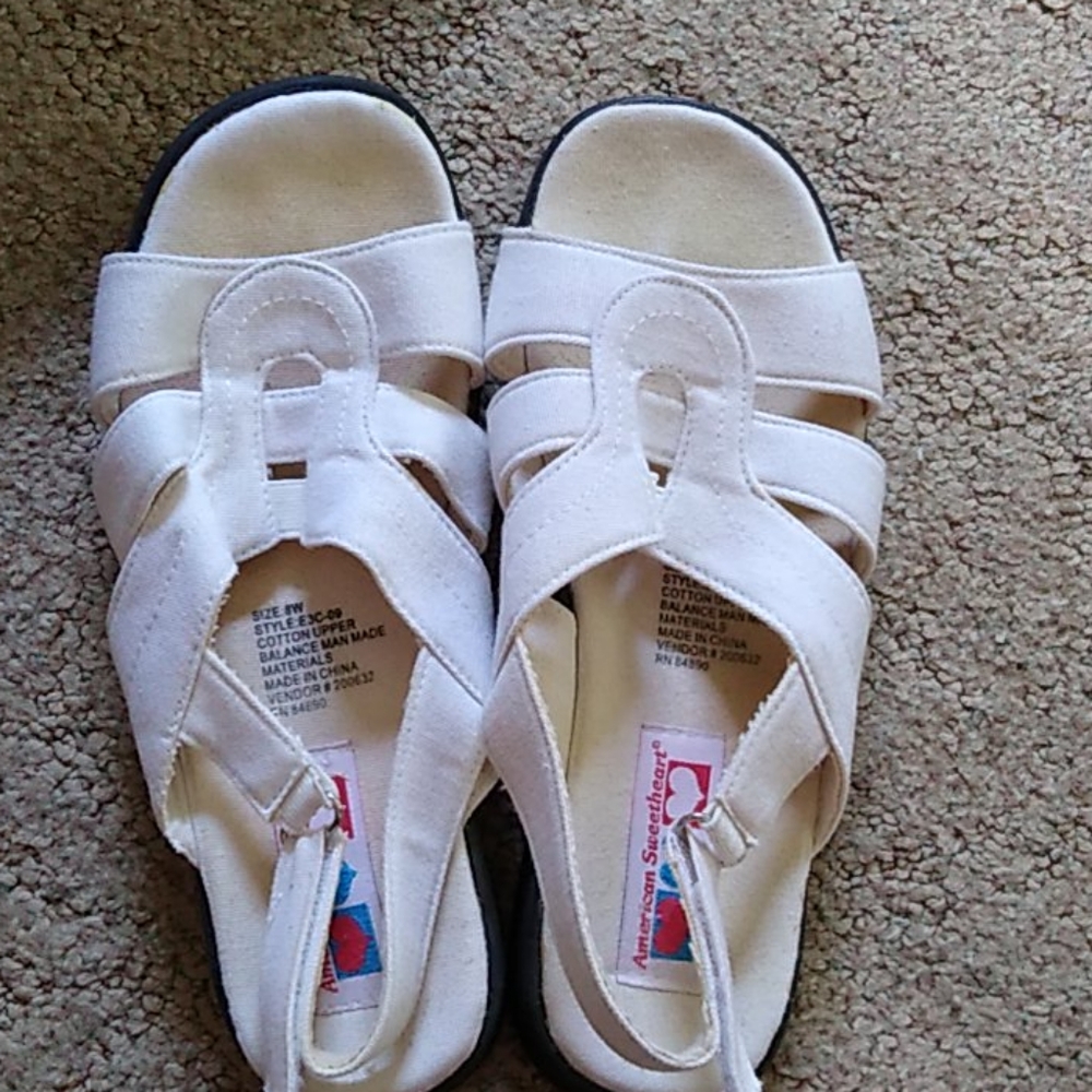 EUC American Sweetheart Sandals